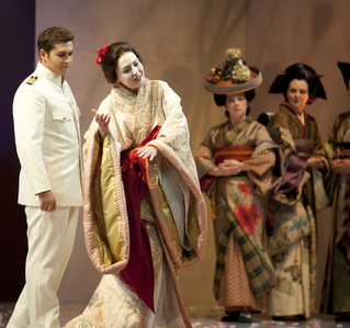 Madama Butterfly